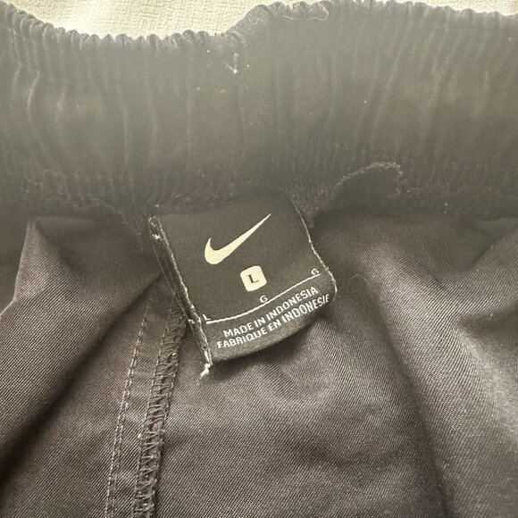 Nike Men's Black Athletic Running Jogging Shorts With Slash Pockets Size L - Picture 4 of 6